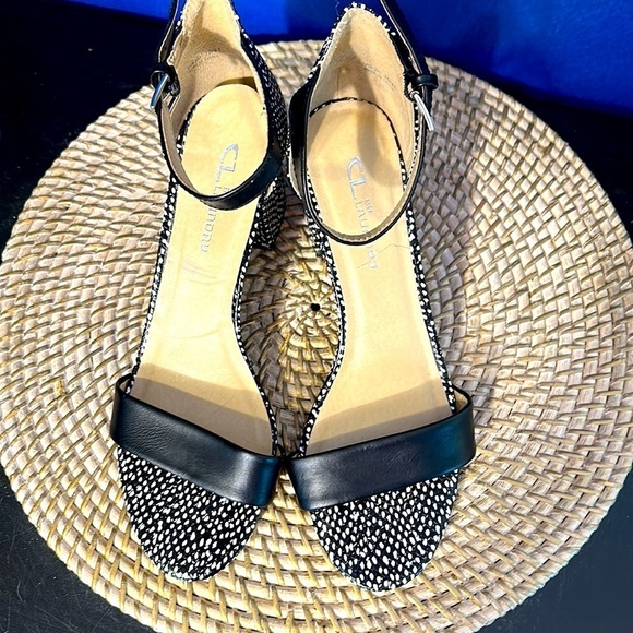 Women’s CL by Laundry Jody Ankle Strap Black & White Heeled Sandal Size 10 - Picture 5 of 6